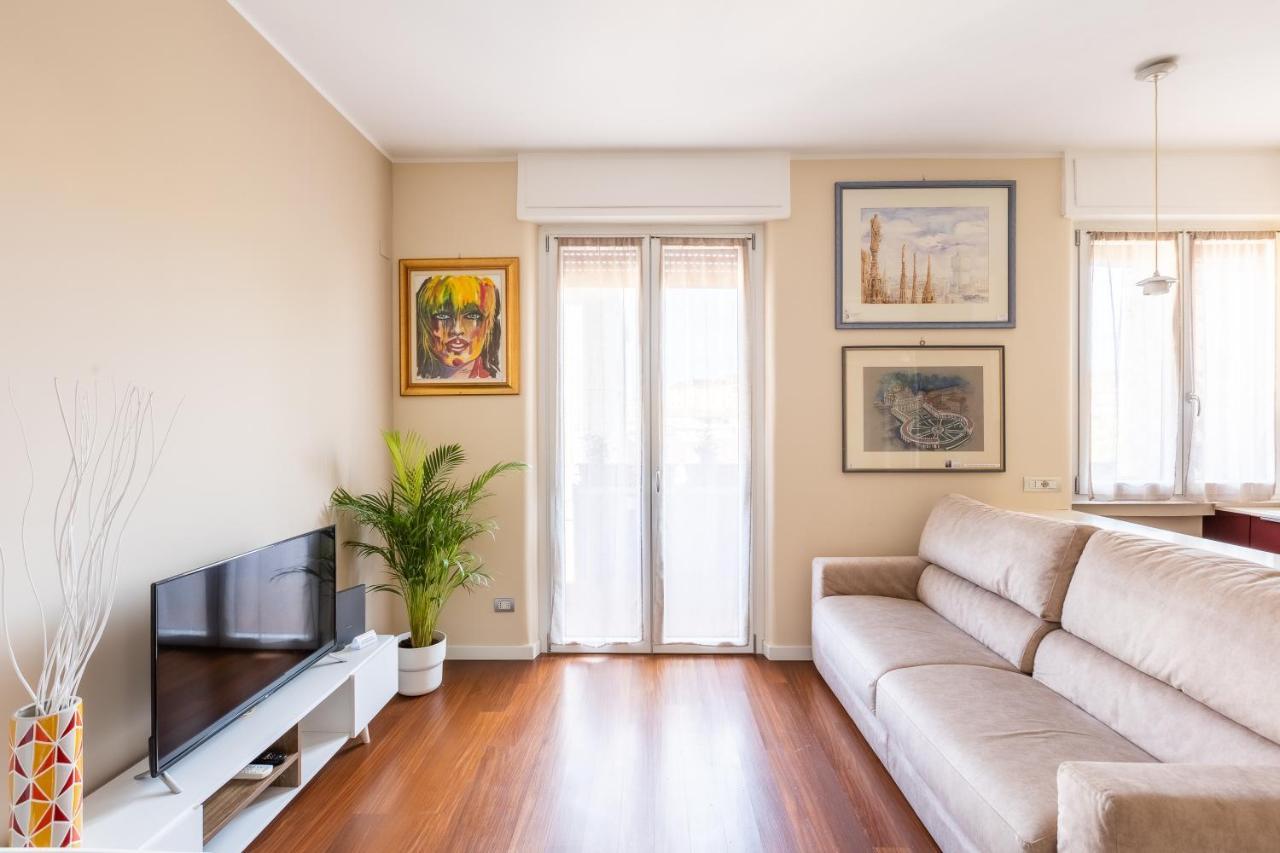 Rosselli 13 Milan Apartment Екстер'єр фото